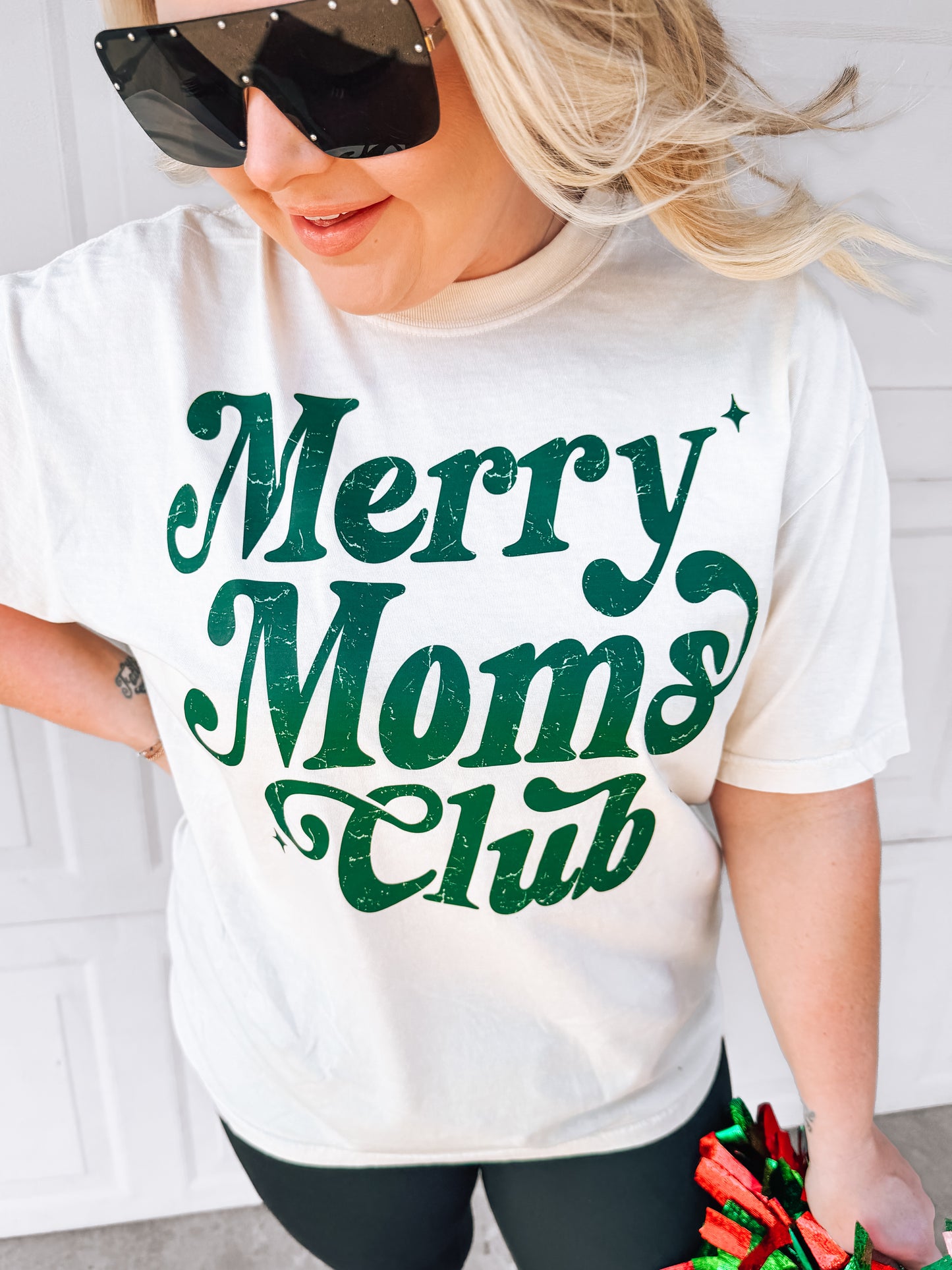 Merry Moms Club | Comfort Color Tee- Ivory