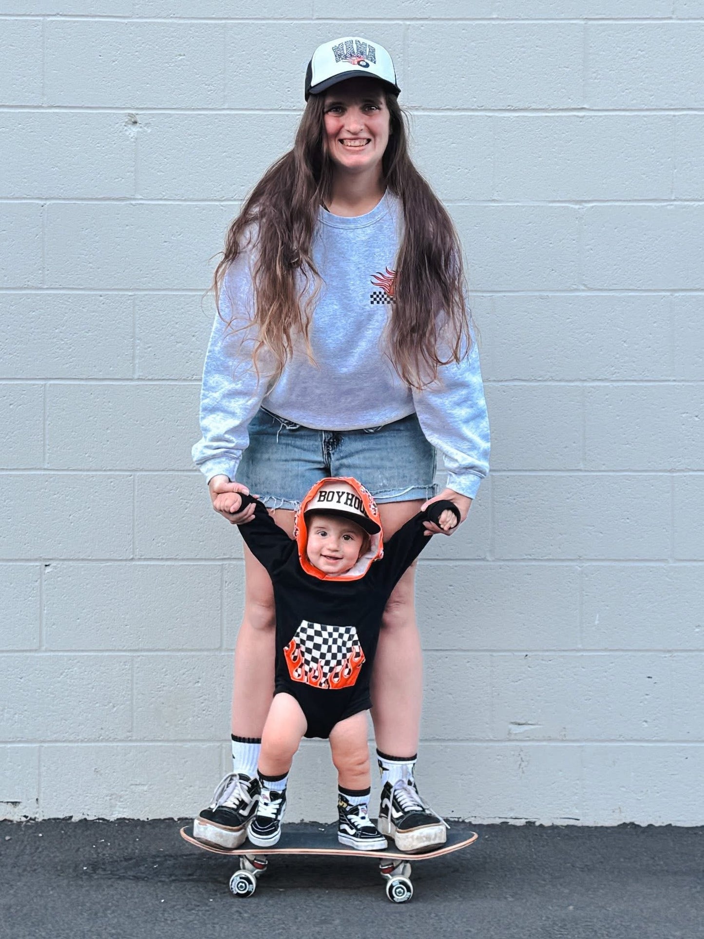 Rad Mama | Ash Gildan Sweatshirt