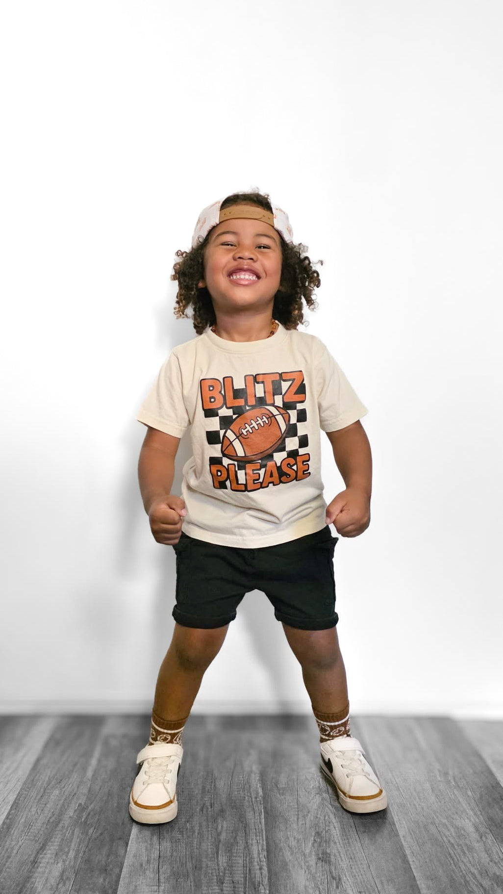 Blitz Please | Ivory Graphic T-Shirt