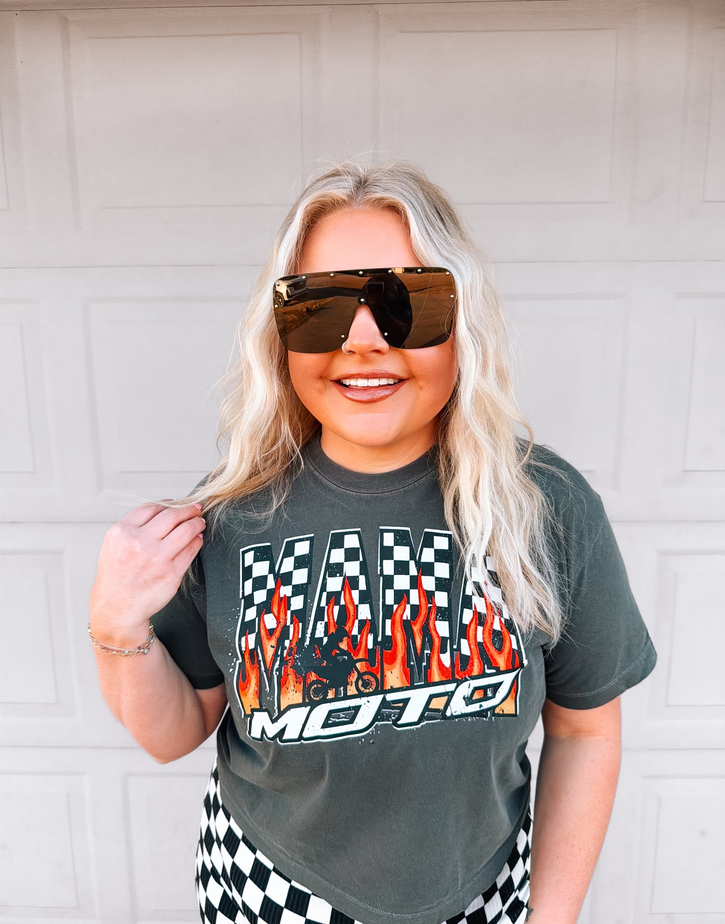 Moto Mama | Comfort Color Crop Tee- Pepper