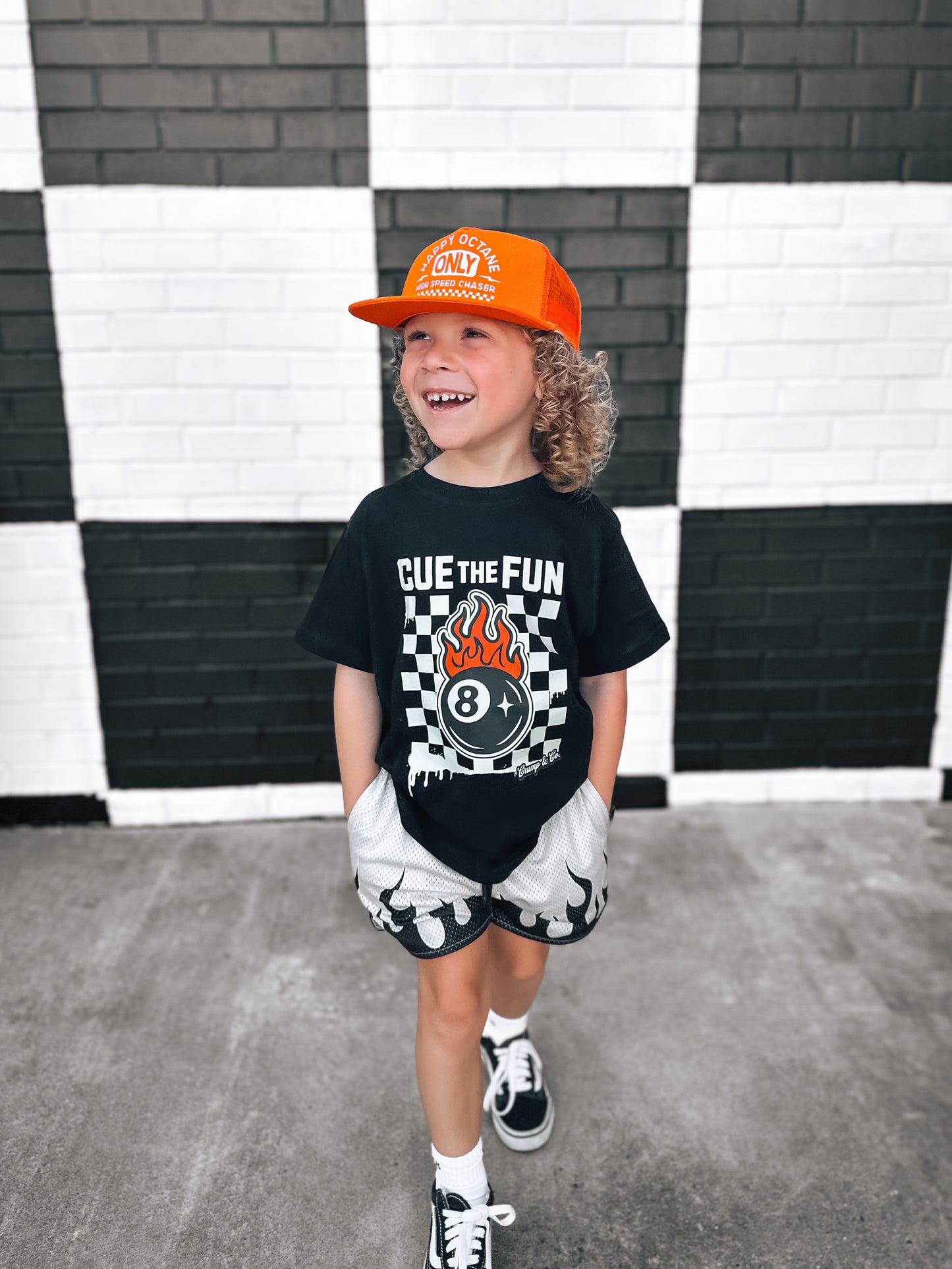 Cue The Fun | Black Graphic T-shirt
