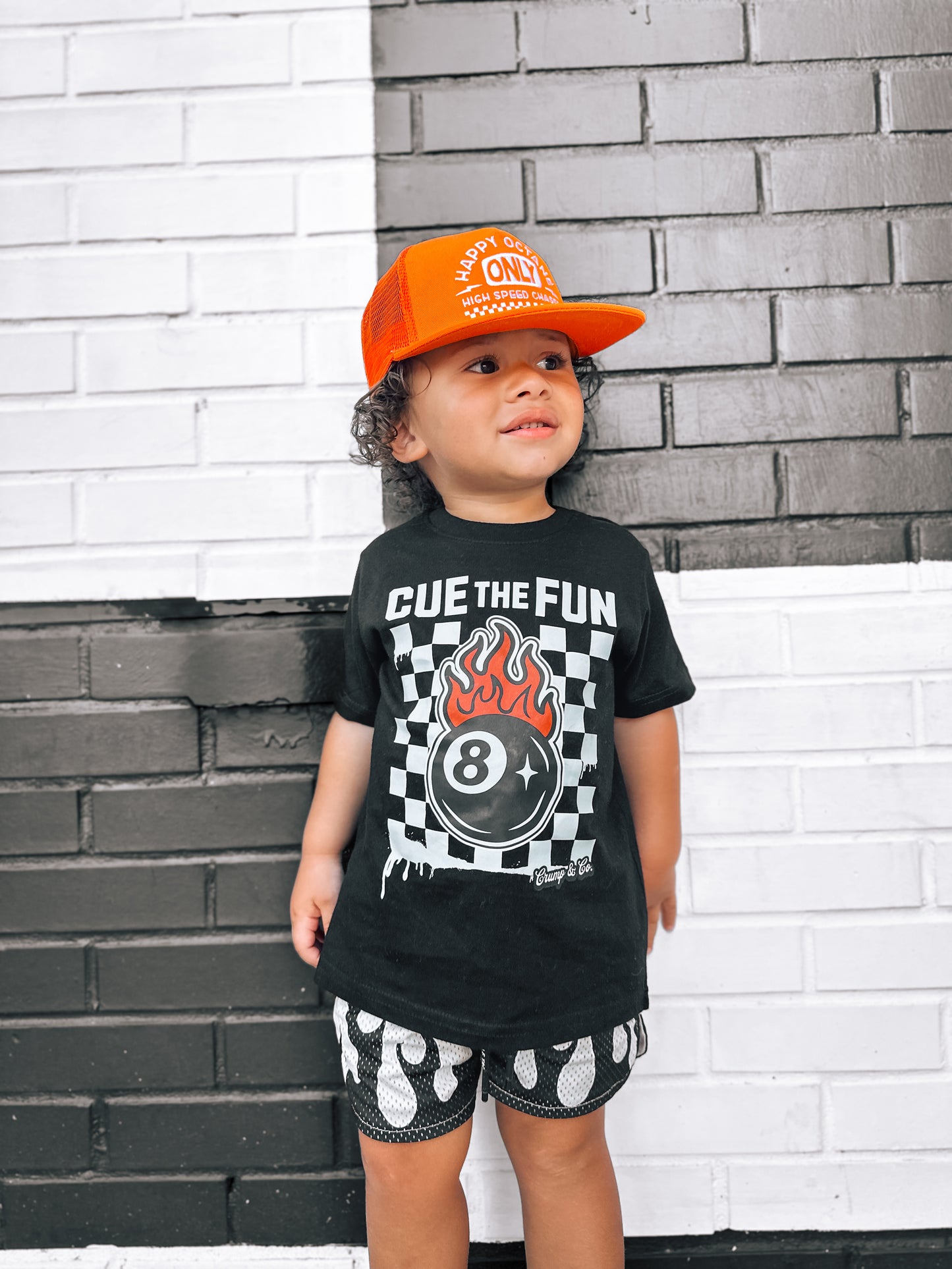Cue The Fun | Black Graphic T-shirt