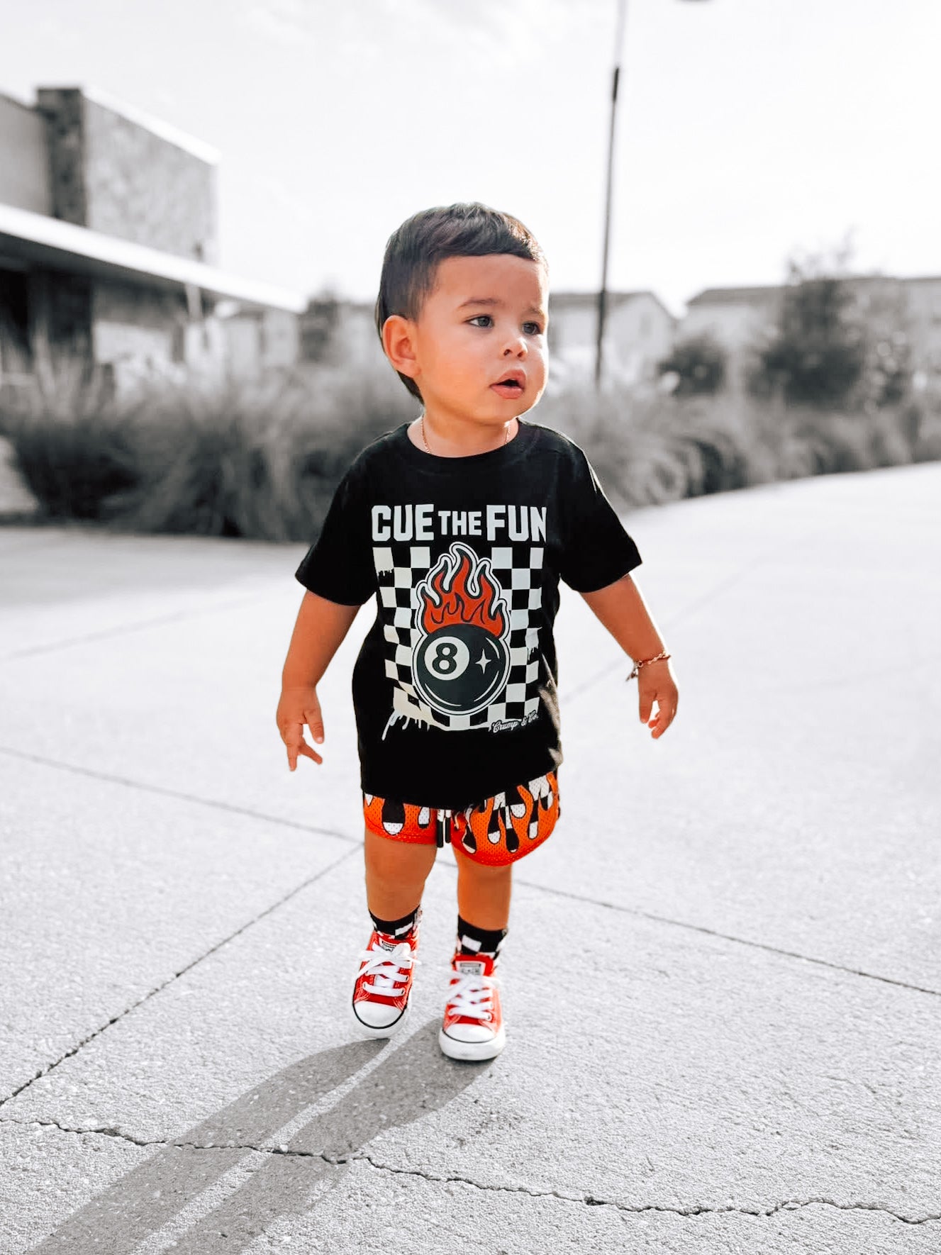 Cue The Fun | Black Graphic T-shirt