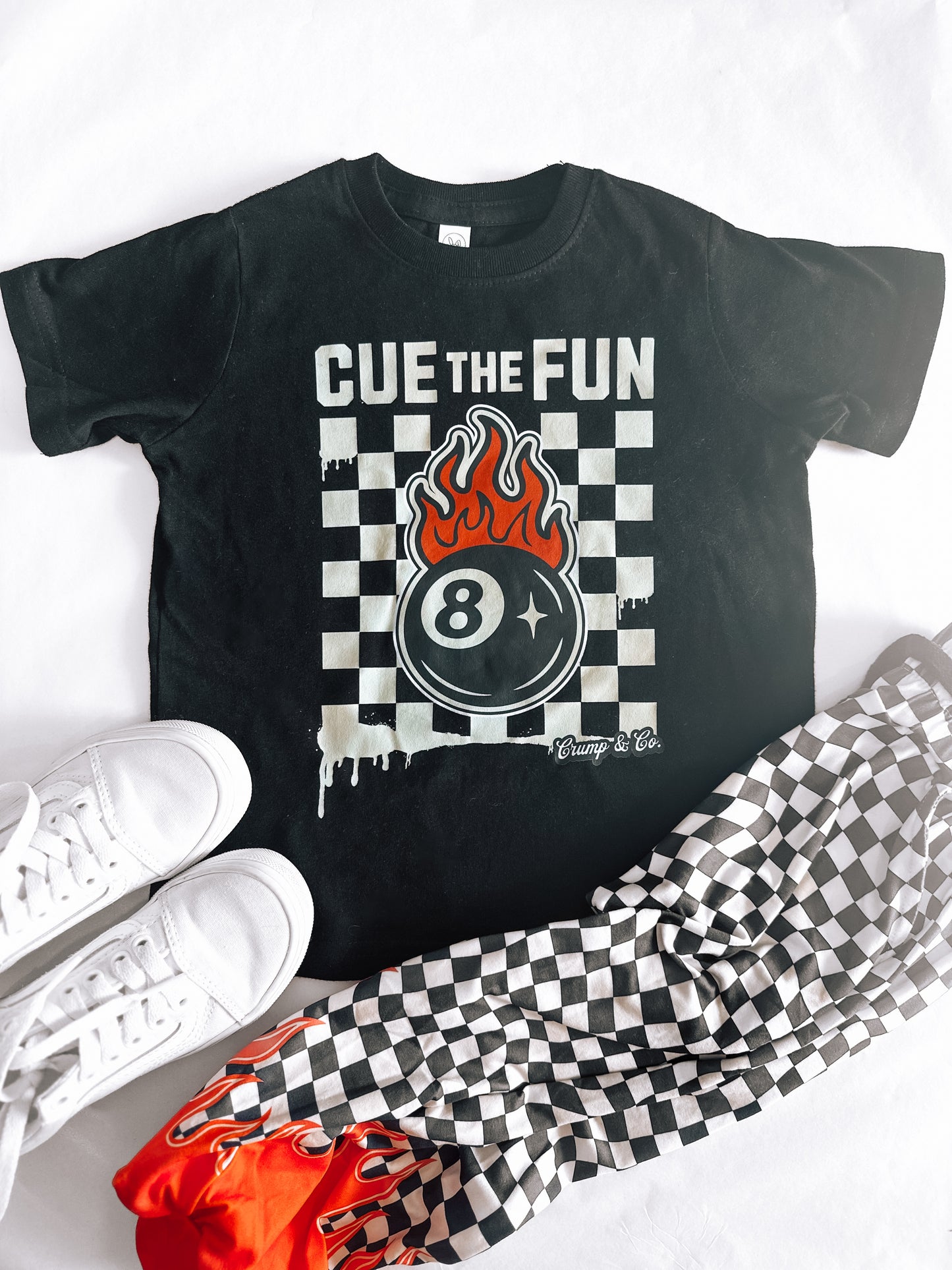 Cue The Fun | Black Graphic T-shirt
