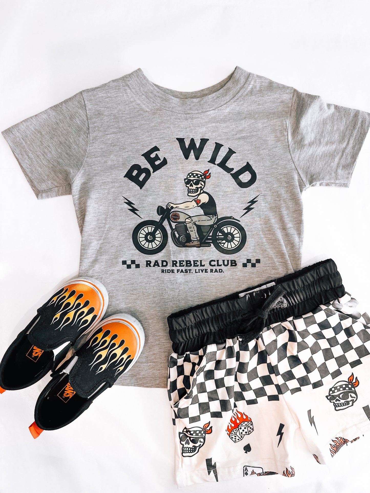 Be Wild | Heather Grey Graphic T-shirt