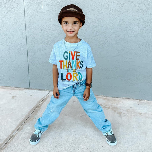 Give Thanks | Ash Grey Graphic T-Shirt