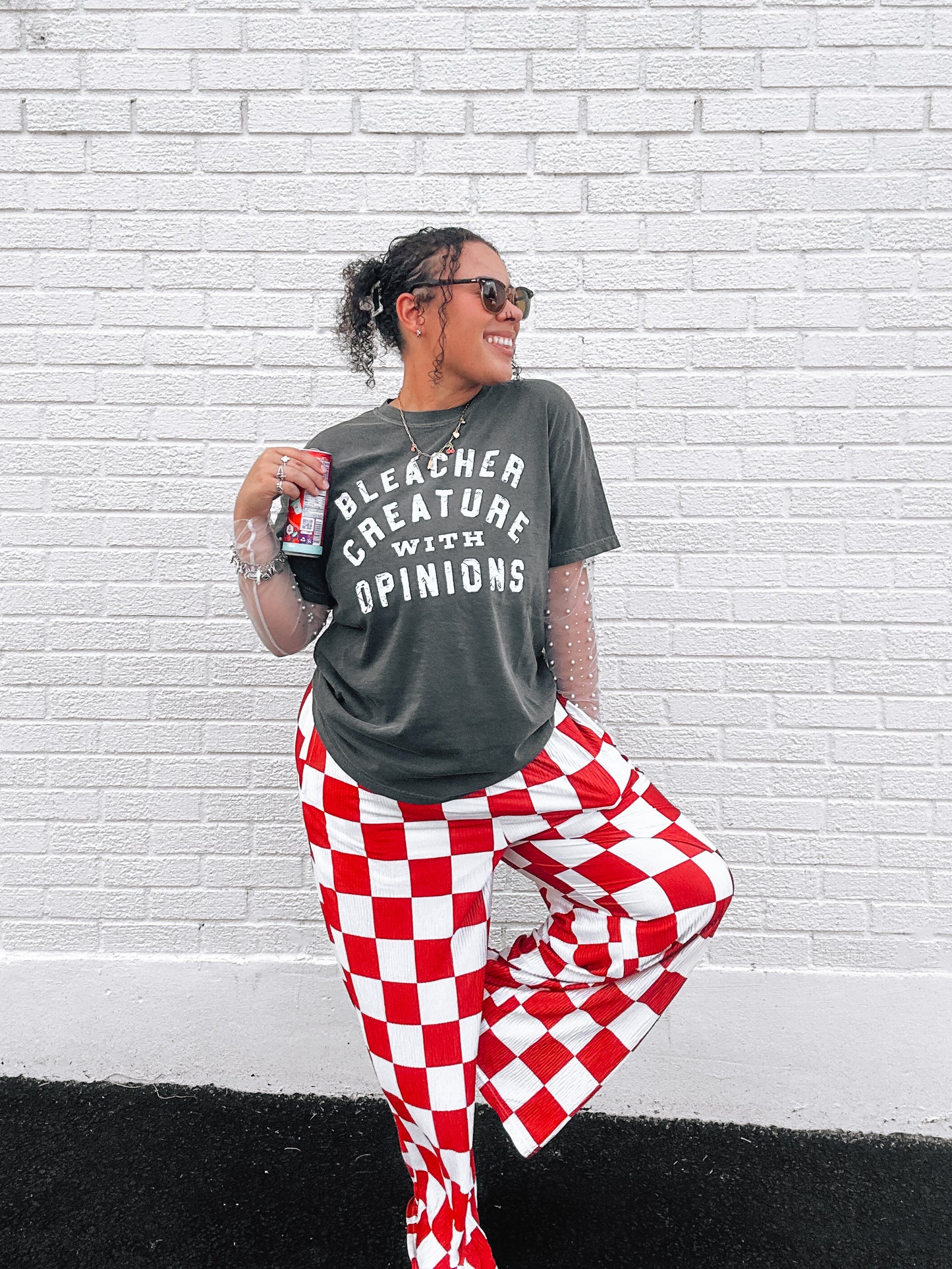 Bleacher Creature| Pepper Comfort Color