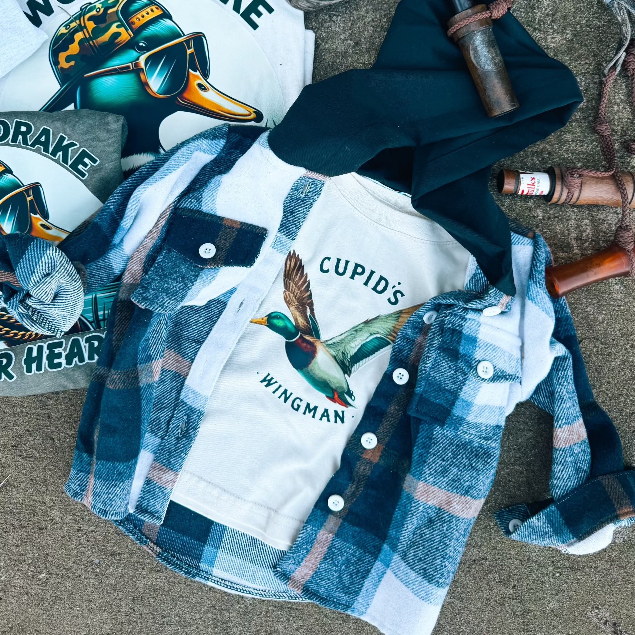 Cupid's Wingman | Ivory Graphic T-shirt