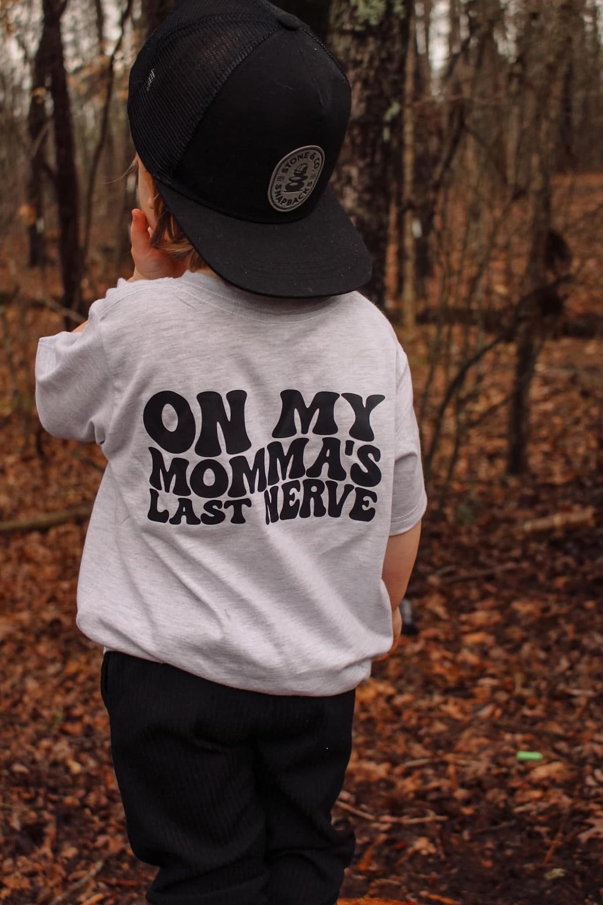 On my Momma's Last Nerve | Grey Pocket Graphic T-shirt