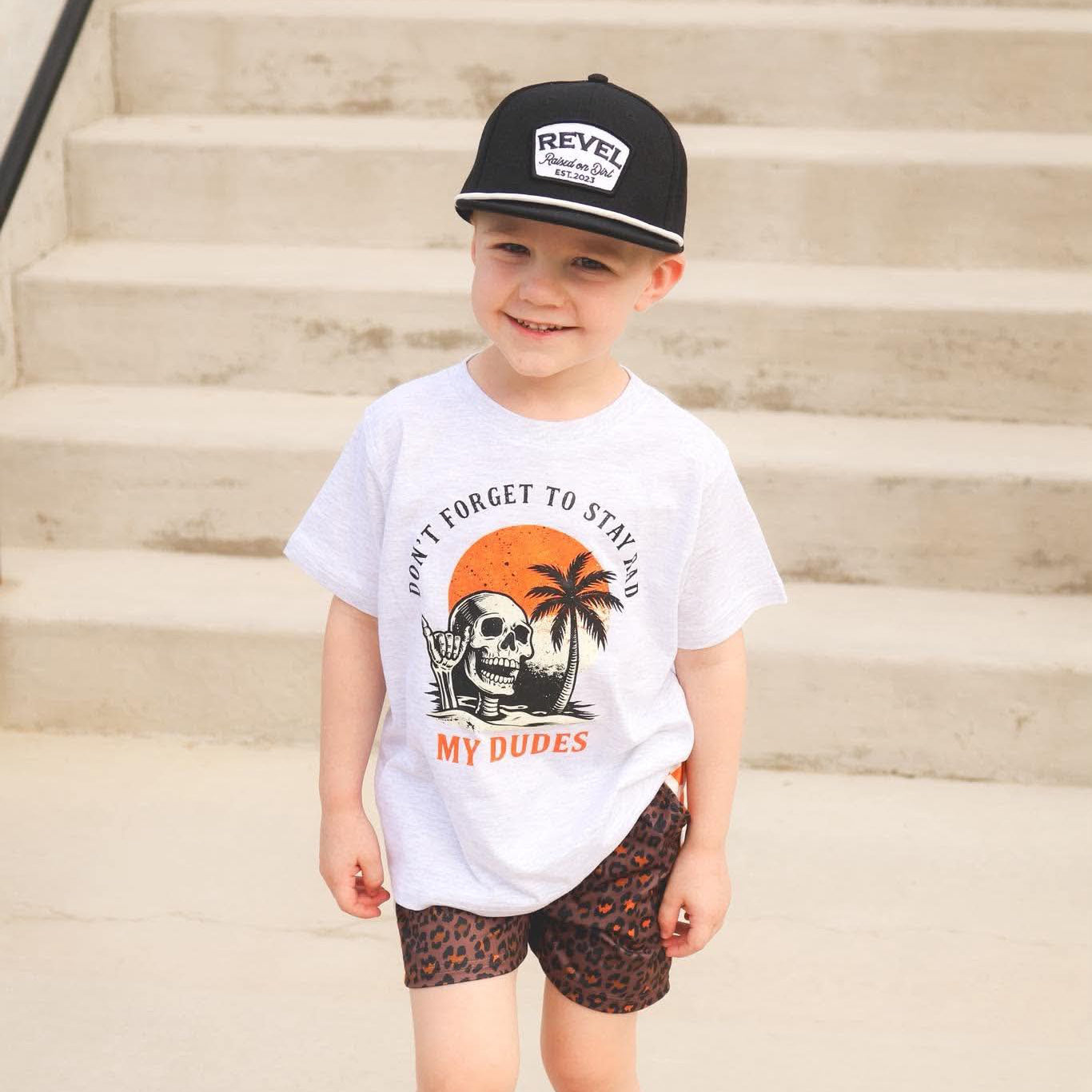 Stay Rad | Ash T-shirt