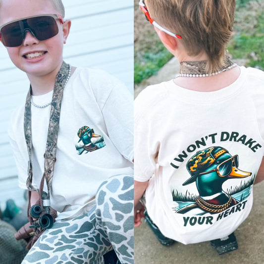 Drake Hunter | Ivory Graphic T-shirt