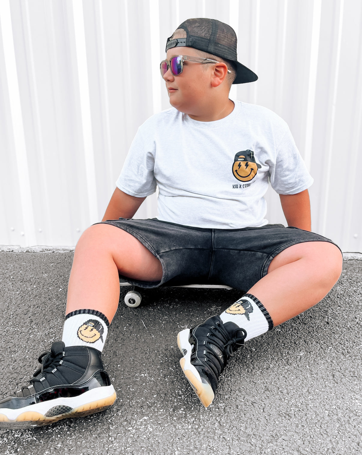 KIU Collab Tee | Grey Graphic T-shirt