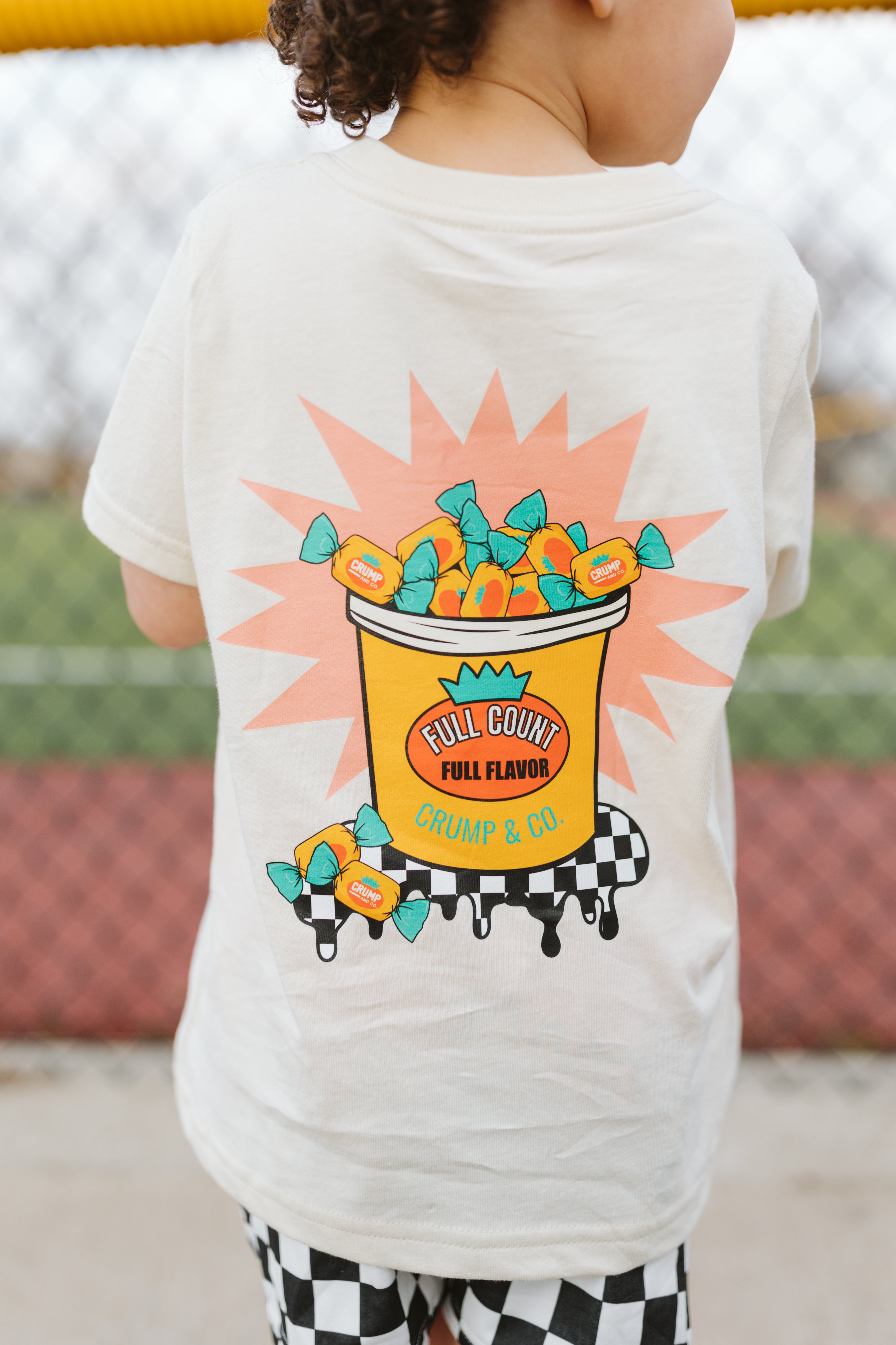 Bubble Gum Bucket| Ivory Graphic T-Shirt