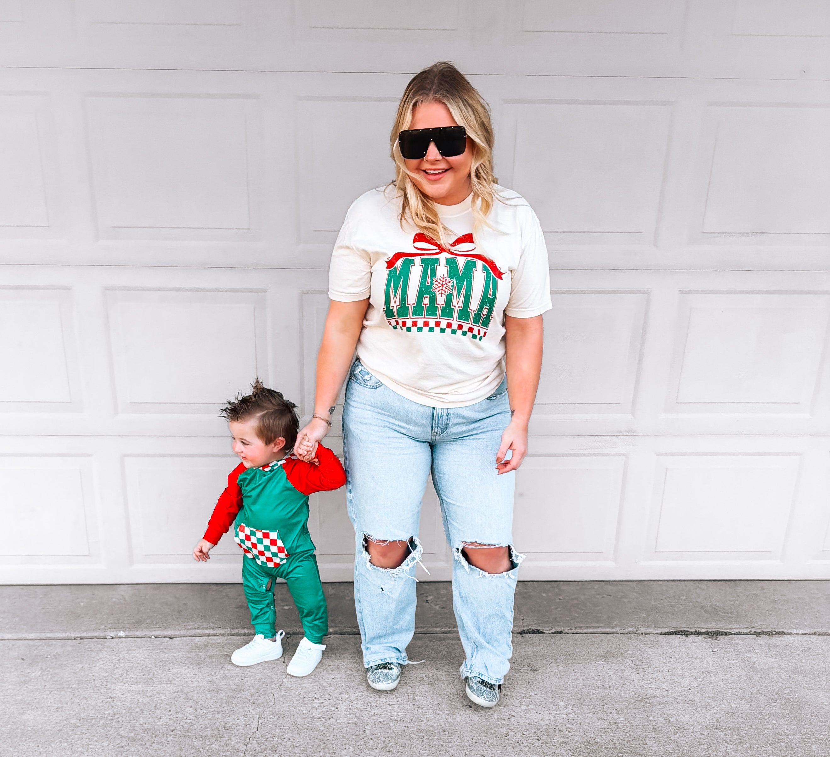 Mama Snowflake | Comfort Color Tee- Ivory