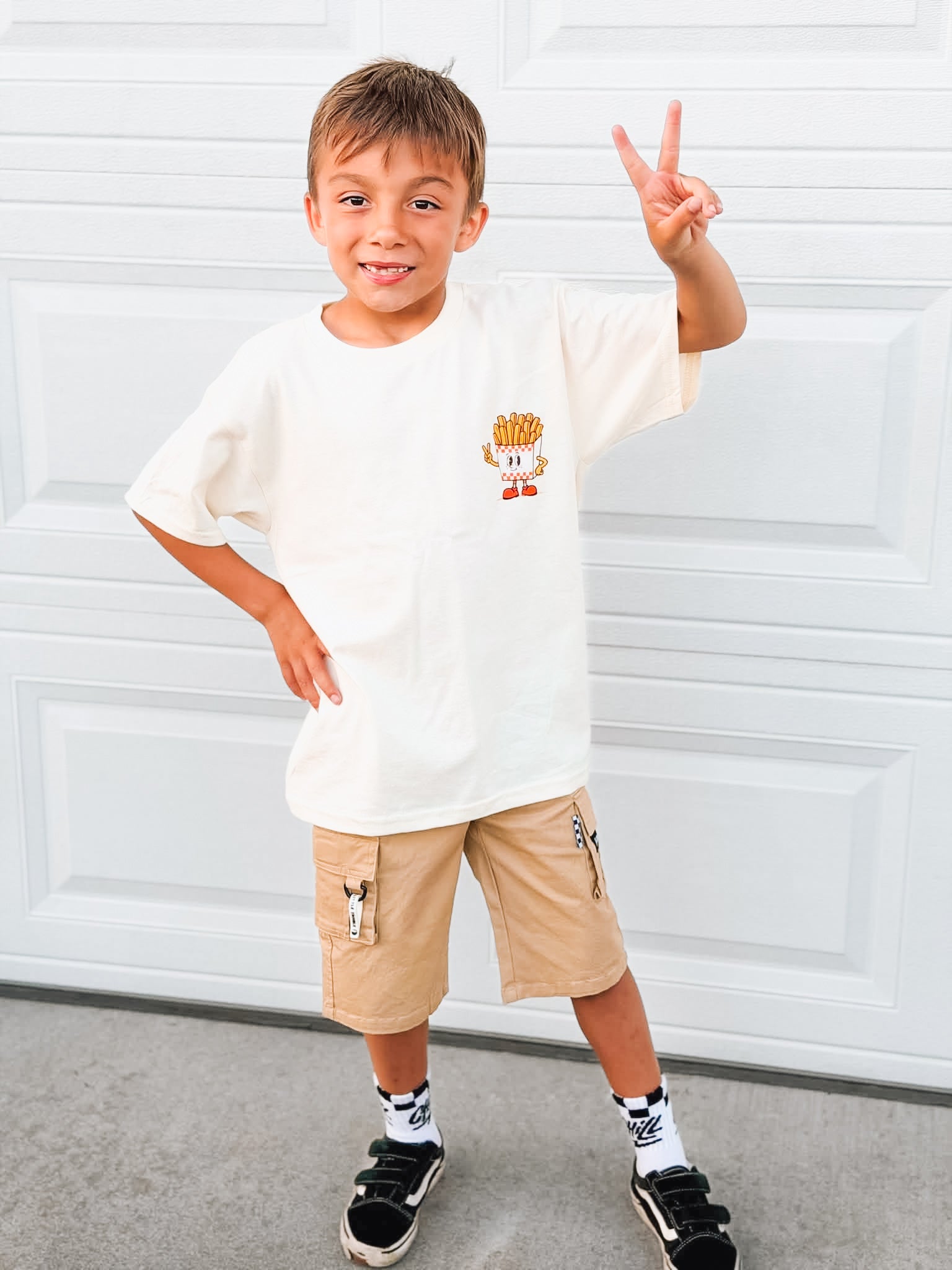 Fry Day | Oatmeal Pocket T-Shirt