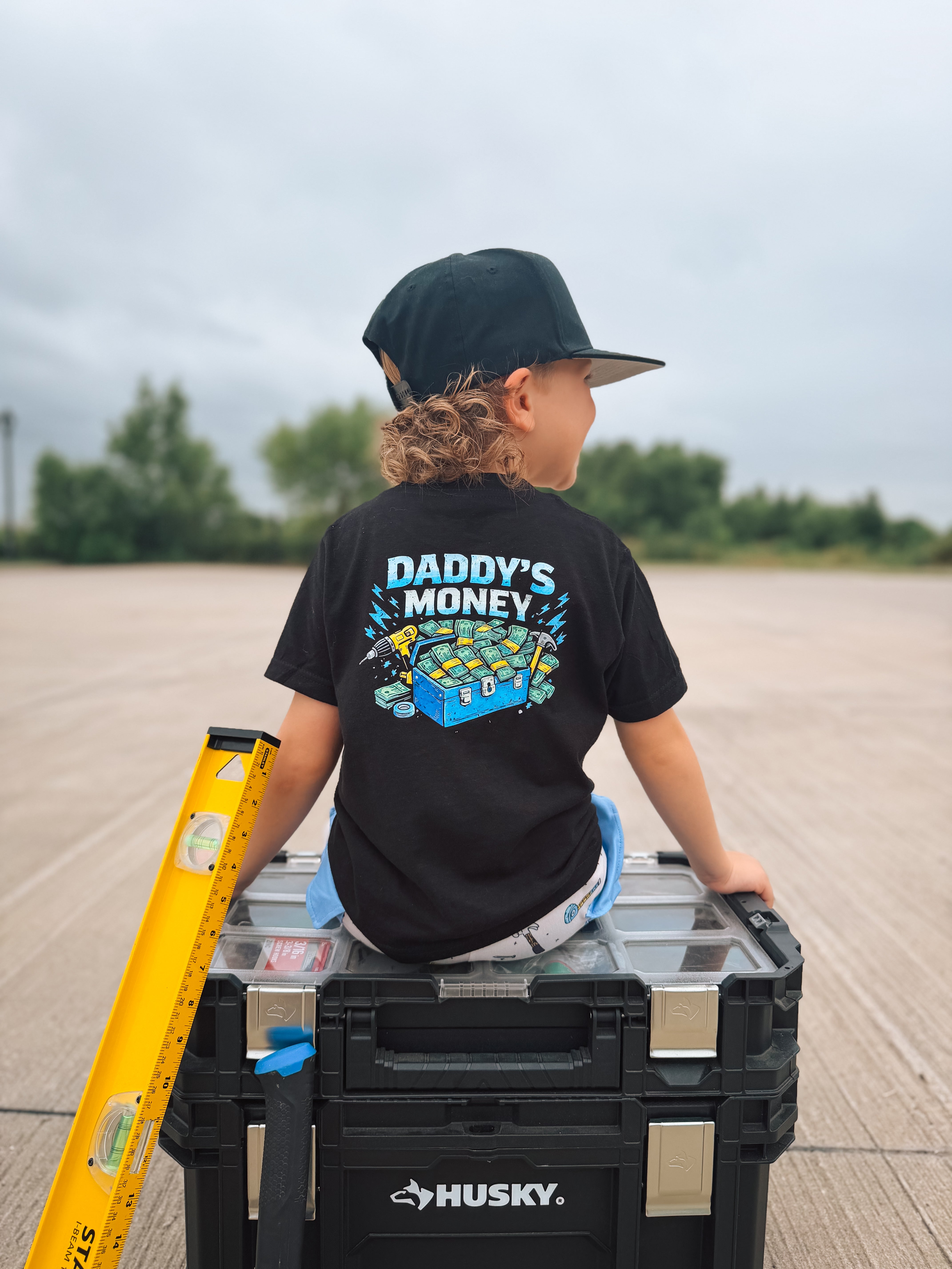 Daddy's Money | Black T-Shirt