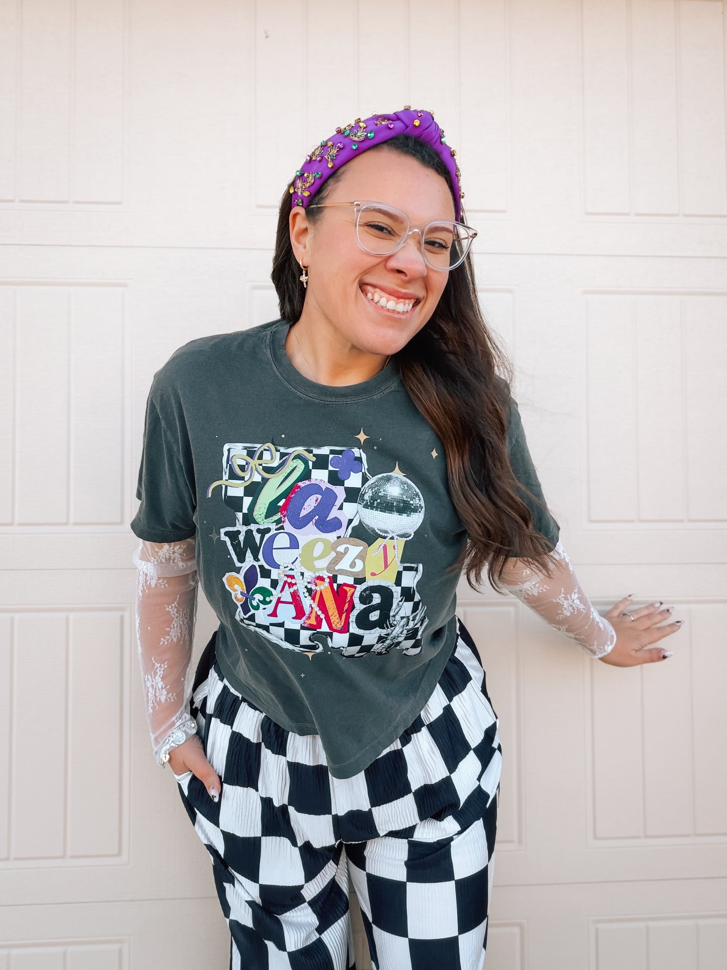 La WEEZY Ana | Comfort Color Crop Tee- Pepper