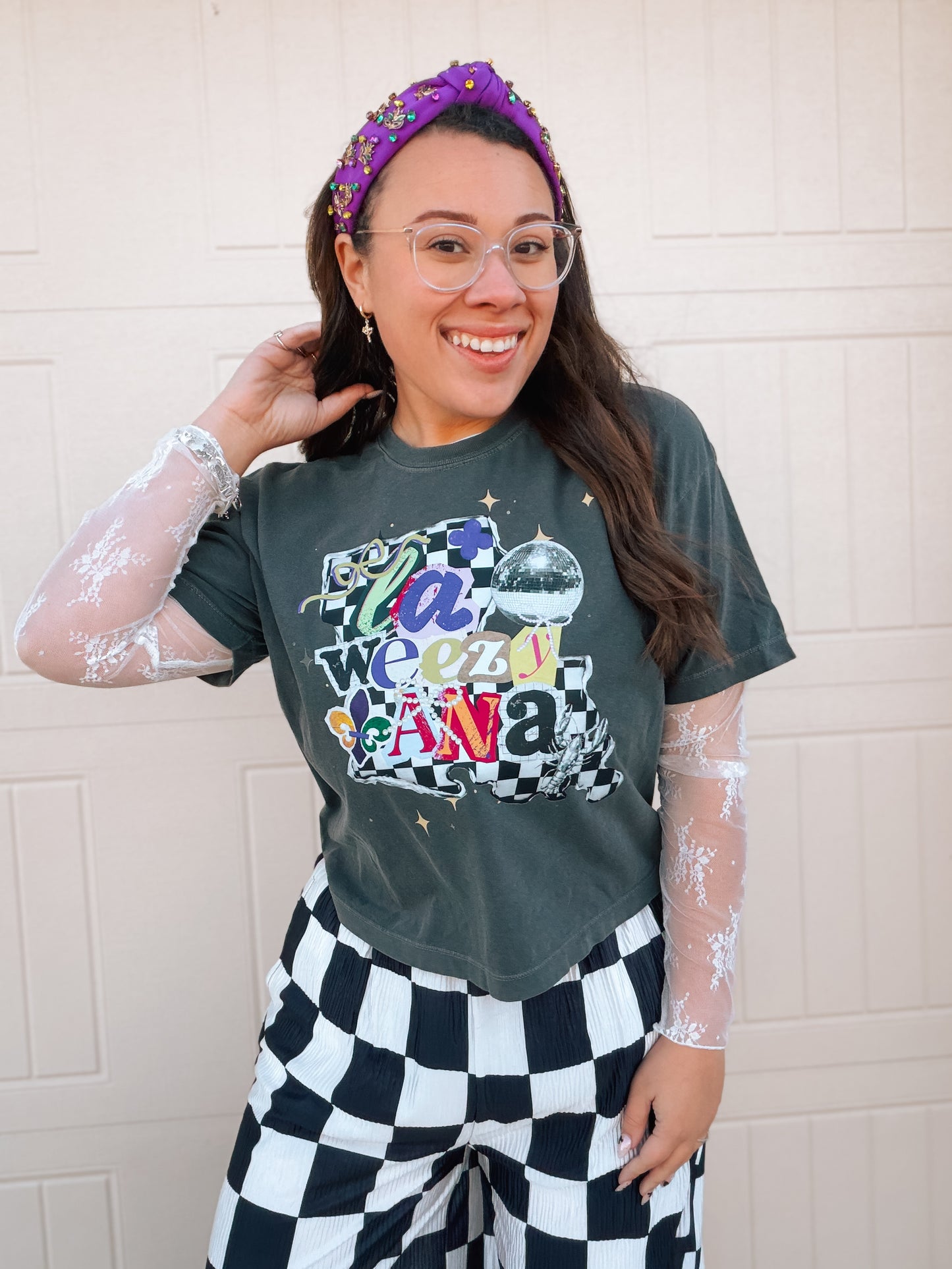 La WEEZY Ana | Comfort Color Crop Tee- Pepper