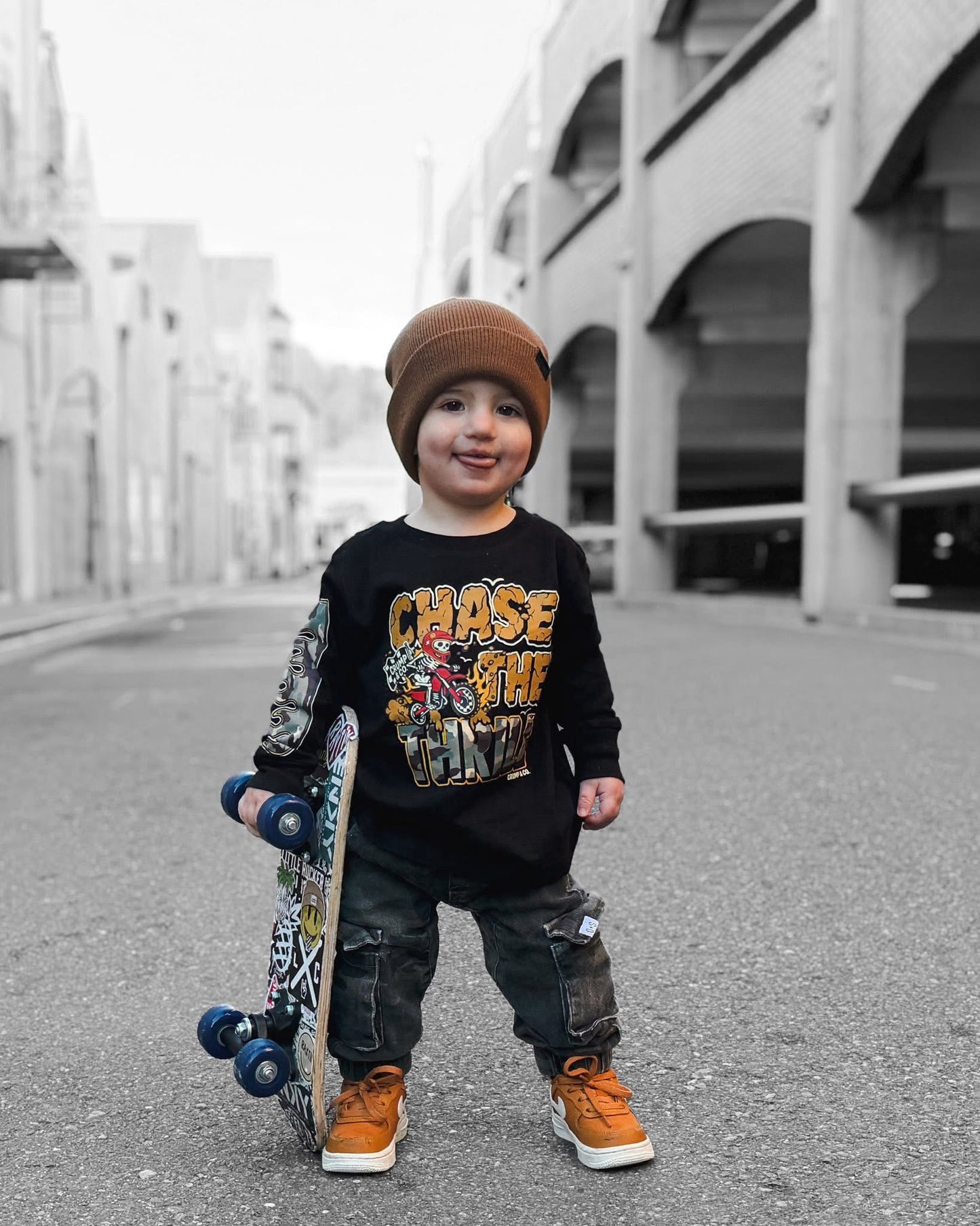 Chase The Thrill | Long Sleeve T-Shirt- Black