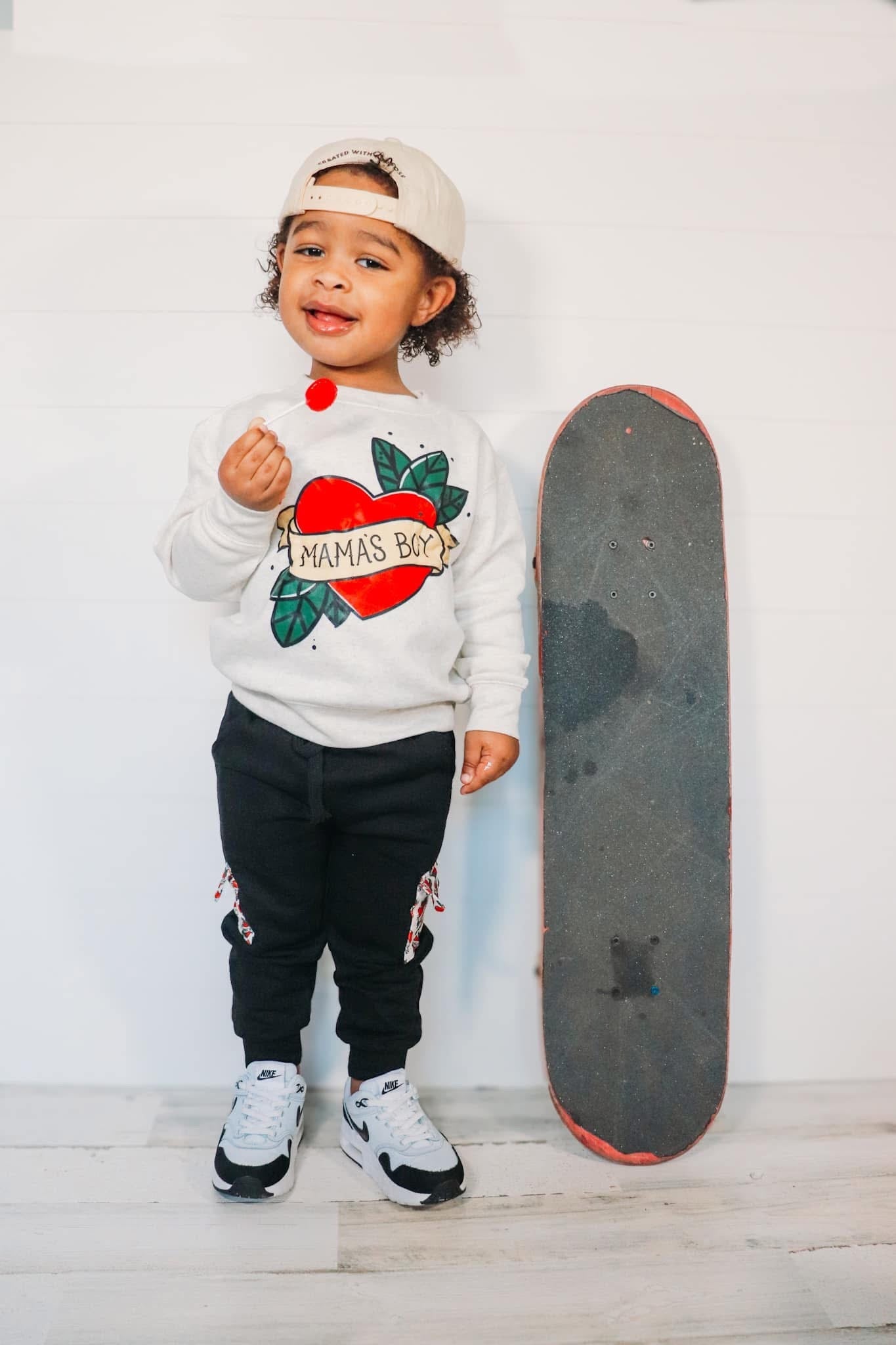 Mama's Boy Tattoo Heart | Oatmeal Sweatshirt