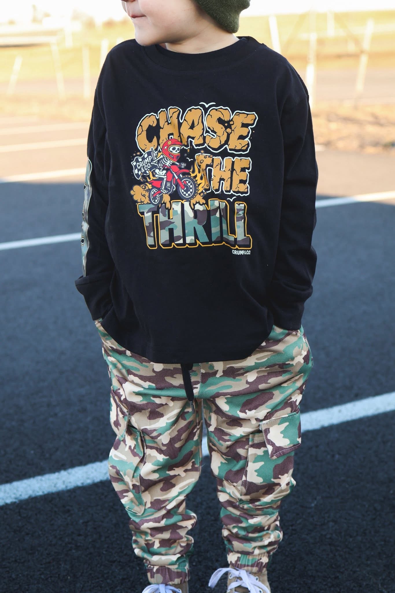 Chase The Thrill | Long Sleeve T-Shirt- Black