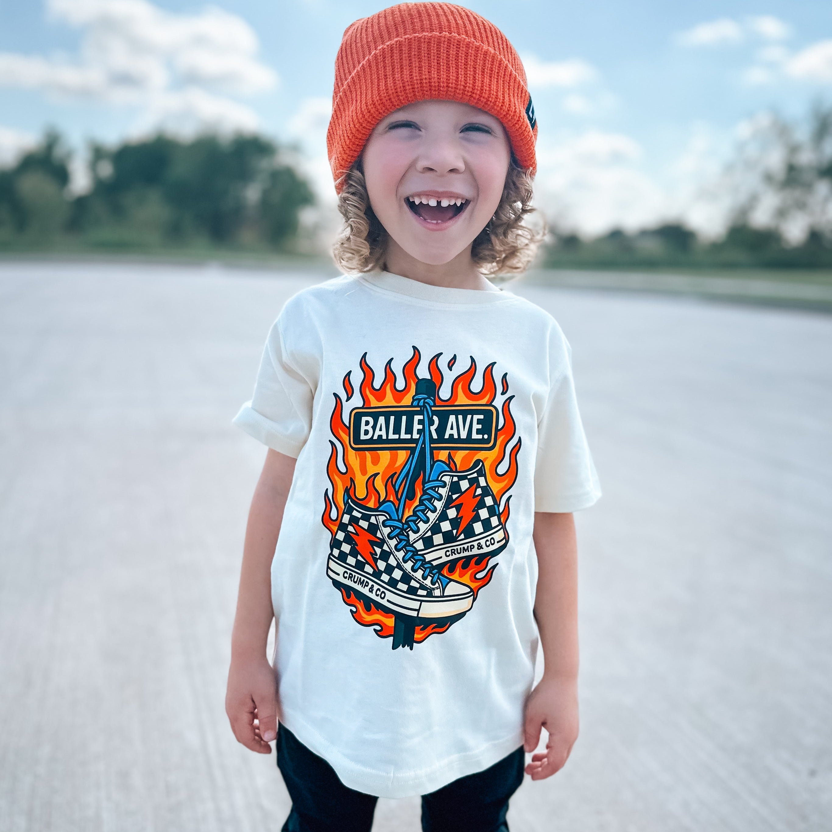 Baller Ave. | Ivory Graphic T-Shirt