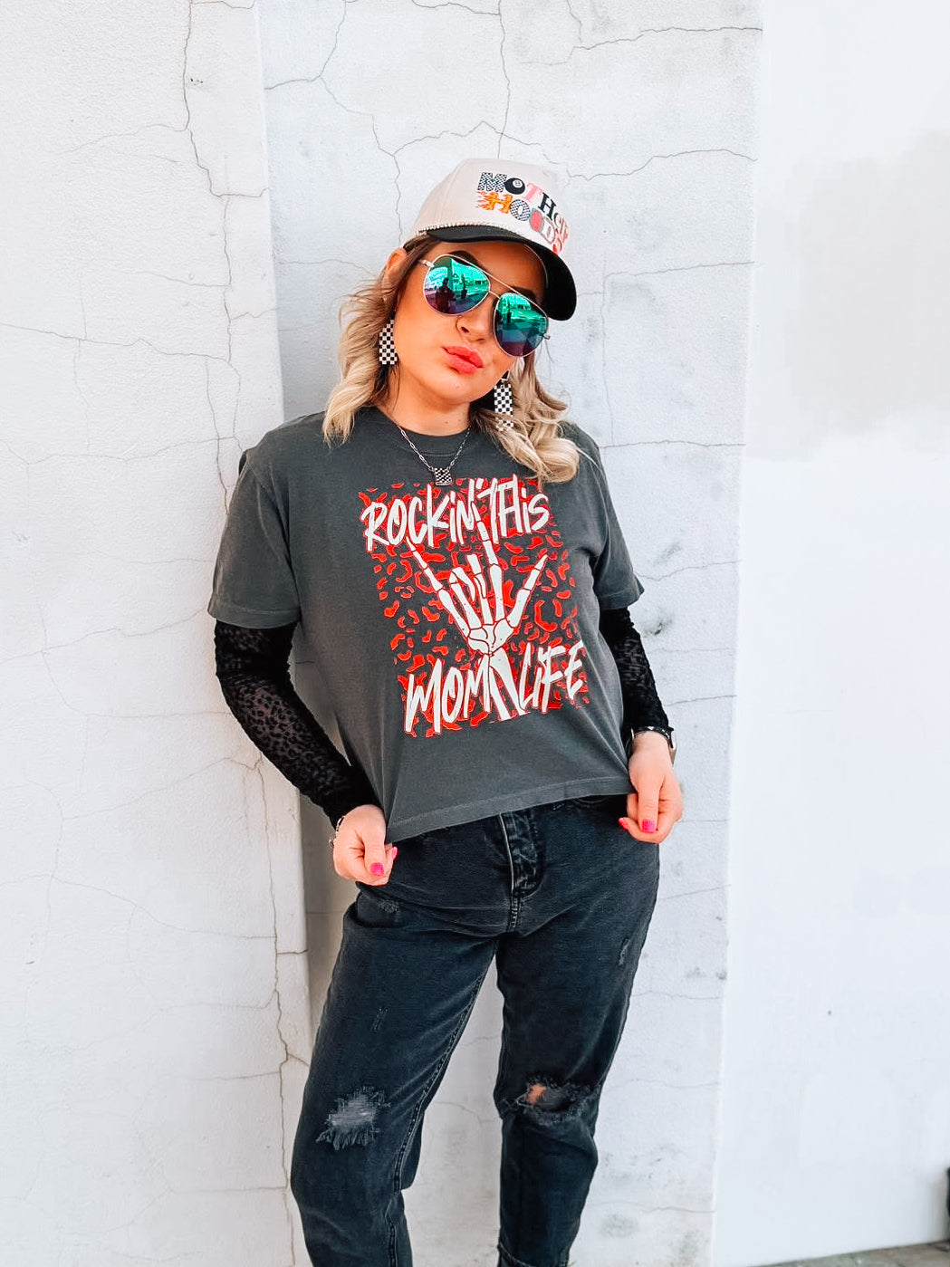Rockin' Mom Life | Comfort Color Crop Tee- Pepper