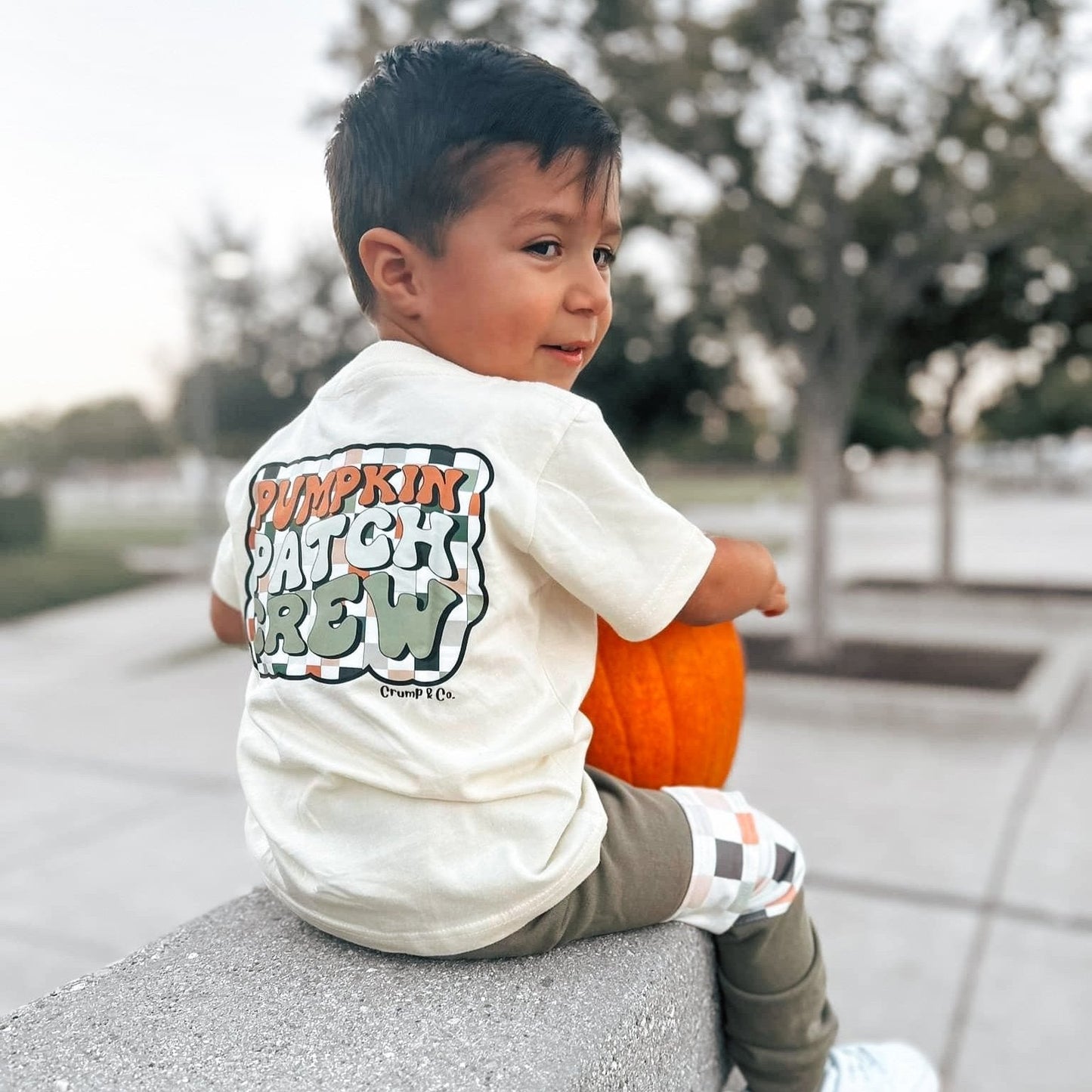 Pumpkin Patch Crew | Ivory Graphic T-Shirt