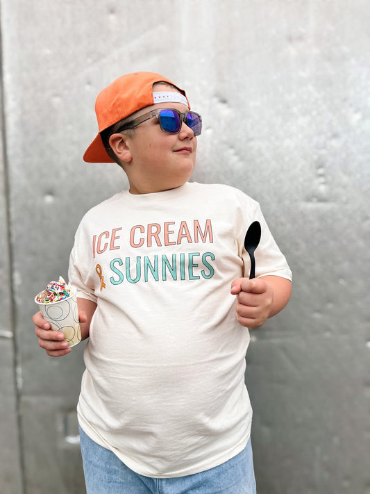 Sunnies| Oatmeal Graphic T-shirt