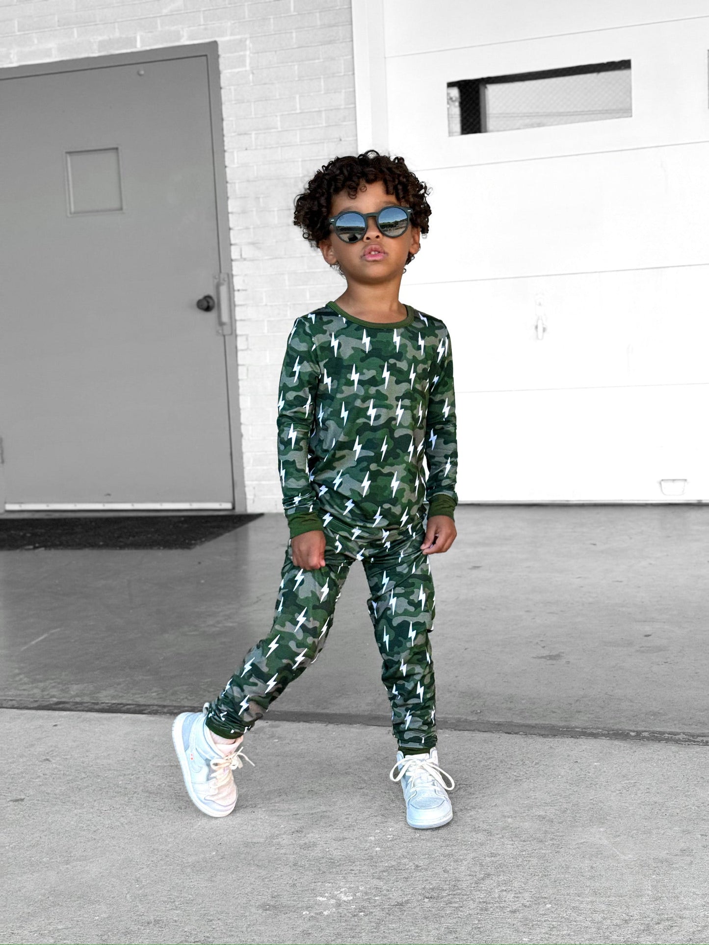 Bamboo Two Piece Set | Green Camo Bolts